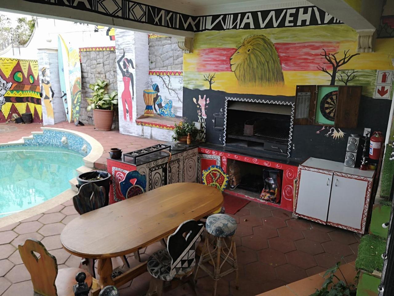 Khululekani - Durban Rasta Hide Out Backpackers Екстер'єр фото