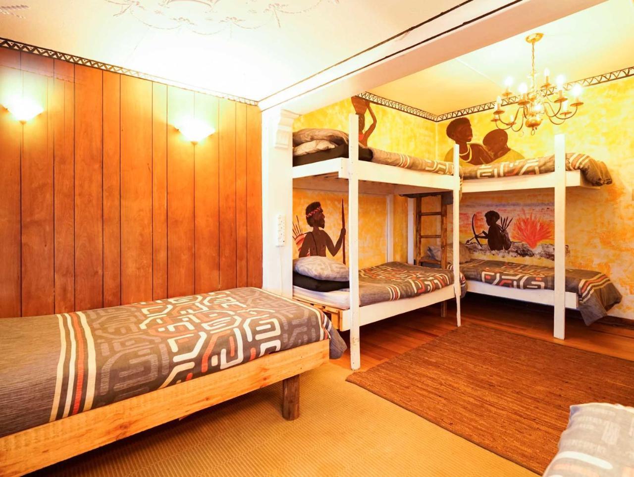Khululekani - Durban Rasta Hide Out Backpackers Екстер'єр фото